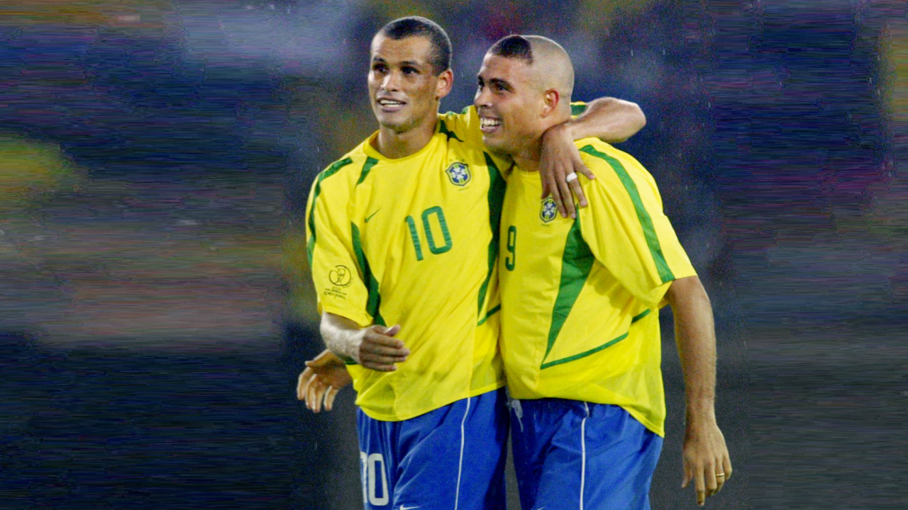 足球的一部 足球的一部