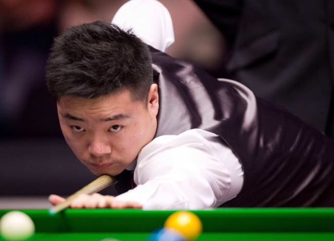 迫使对手在 迫使对手在